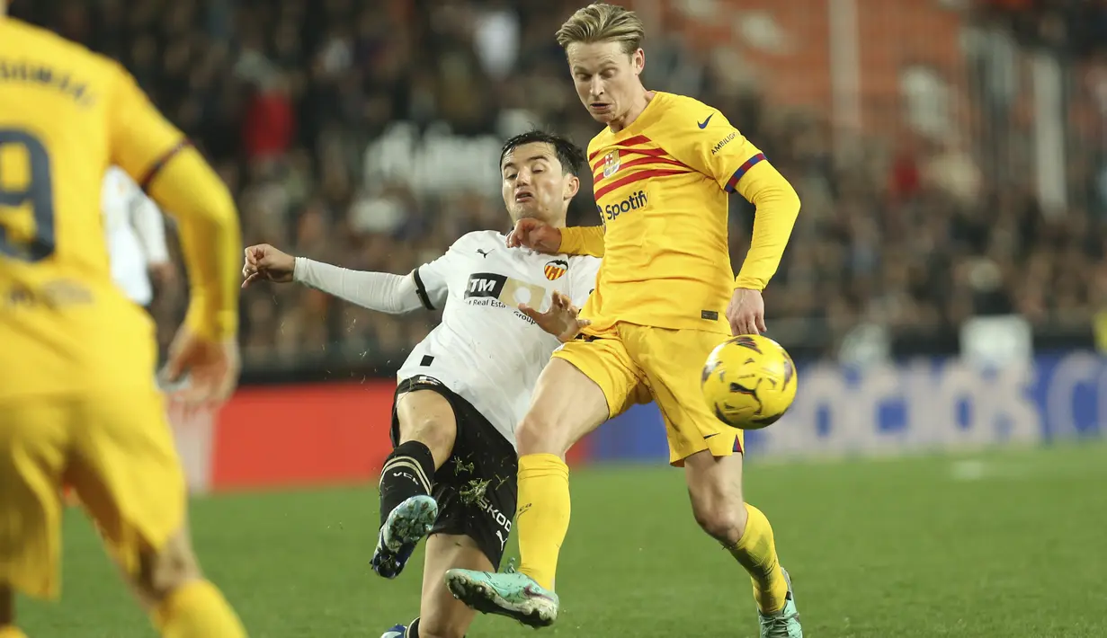 Akan tetapi Valencia mampu memaksakan skor seturut lesakan Hugo Guillamon di menit ke-70. (AP Photo/Alberto Saiz)