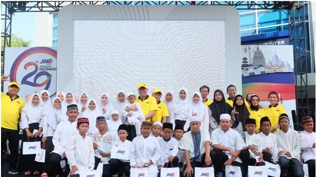 JNE Pecahkan Rekor Liwetan Terbanyak
