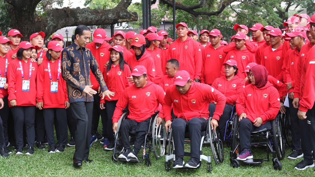Jokowi Lepas Atlet Asian Para Games 2018 di Istana