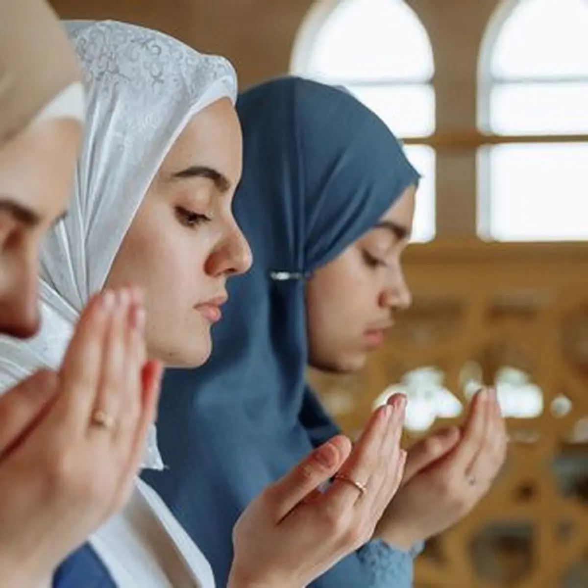 Bacaan Doa Minum Air Zamzam Teks Arab Latin Serta Keutamaannya