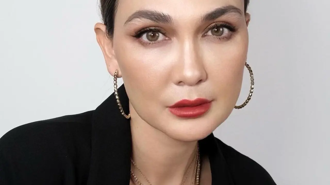 Luna Maya