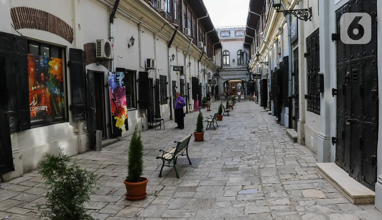 Suasana Kota tua di Bucharest, Rumania, Selasa (26/9/2023). (Liputan6.com/Herman Zakharia)