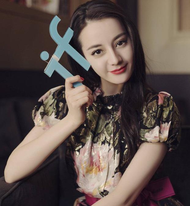 Pesona Dilraba Dilmurat Wanita Tercantik Asia Lifestyle Fimela com. www.fim...