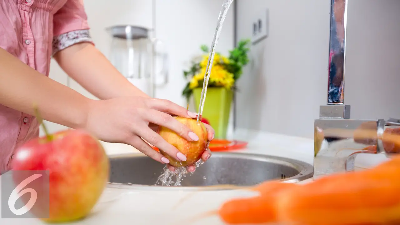 20151019-Ilustrasi-Membersihkan-Buah-Sayuran