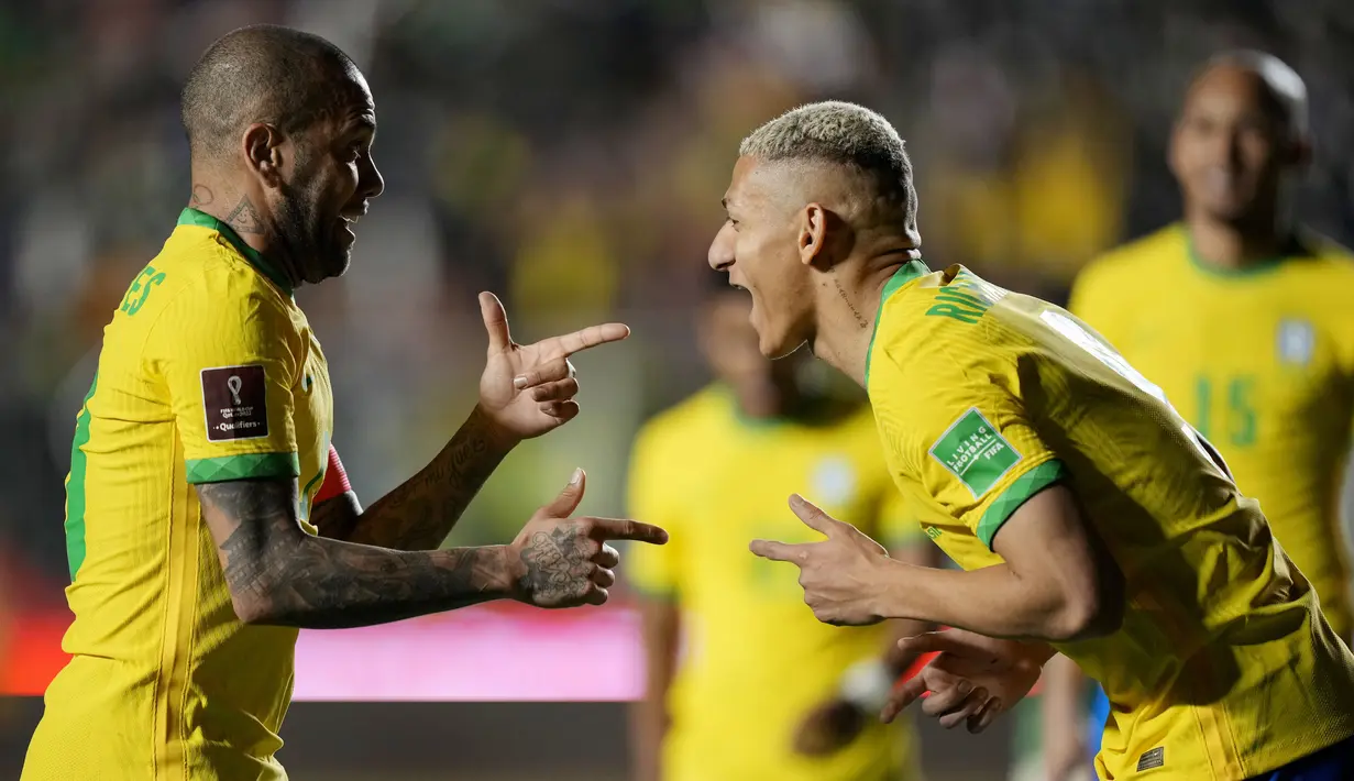 Kemenangan ini membuat Brasil mempertahankan puncak klasemen Kualifikasi Piala Dunia zona Conmebol dengan mengoleksi 45 angka dari 17 laga. (AP/Juan Karita)
