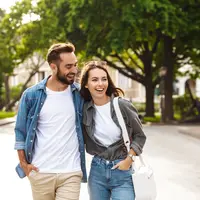 ilustrasi pasangan cinta/Dean Drobot/Shutterstock