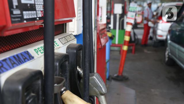 Pertamina Mulai Sediakan Solar Campur Minyak Sawit