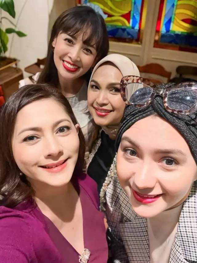 Ada Diana Pungky hingga Cut Keke, Ini Potret Arisan Imud para Aktris Senior yang Masih Bersinar hingga Sekarang