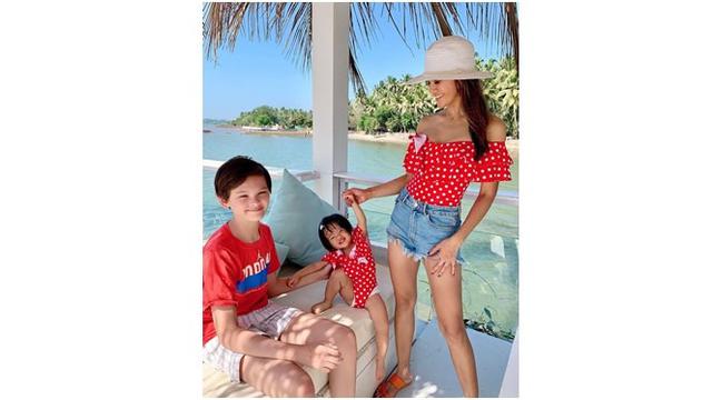 Bahkan, Farah kerap mengajaknya untuk berlibur bersama ke berbagai negara.