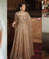 Putra orang terkaya di dunia Mukesh Ambani, Anant Ambani menggelar pesta pra nikah bersama sang kekasih Radhika Merchant selama 3 hari berturut-turut, mulai 1 Maret 2024. Bride-to-be Radhika Merchant yang cantik mencuri perhatian dengan pakaiannya yang menakjubkan selama pesta pra nikah.