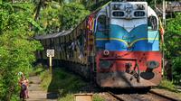Ilustrasi kereta Queen of the Sea di Sri Lanka. (dok. Ishara S. KODIKARA / AFP)