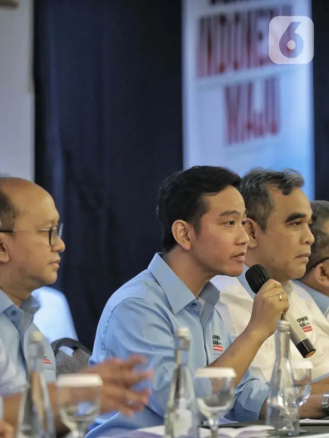 Gibran Rakabuming Raka Hadiri Pengumuman Susunan Tim Kampanye Nasional