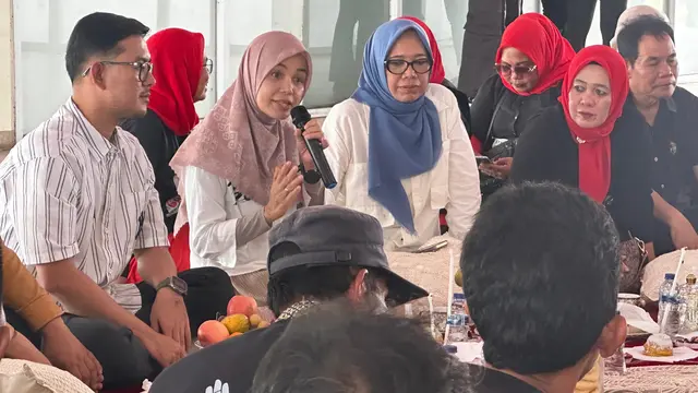Siti Atikoh Supriyanti Bertemu Relawan Ganjar-Mahfud di Lampung