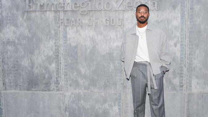 Penampilan 6 Artis  Hollywood  dengan Koleksi  Fear of God 