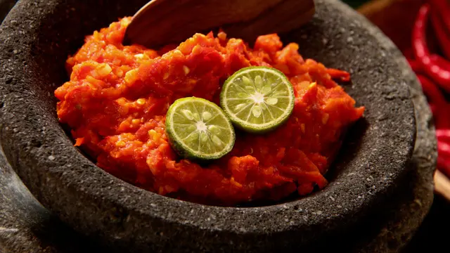 2. Sambal Terasi Mentah Jeruk Nipis