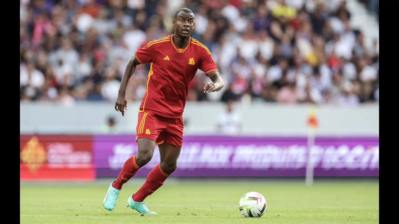 Foto: Mayoritas Rekrutan Baru, Ini Dia 5 Pesepak Bola Non-Eropa yang Menghuni Skuad AS Roma pada Musim 2023 / 2024