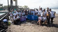 HWG Group Gelar Acara Bersih Pantai Bersama. (ist)