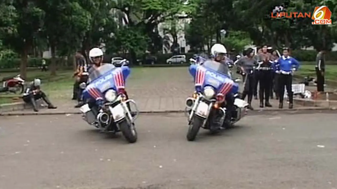 polwan121223a.jpg
