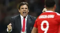 Ekspresi pelatih Wales Chris Coleman yang membawa timnya lolos ke semifinal Piala Eropa 2016. REUTERS/Carl Recine Livepic