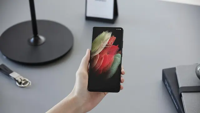 Desain Ikonik pada Housing Camera