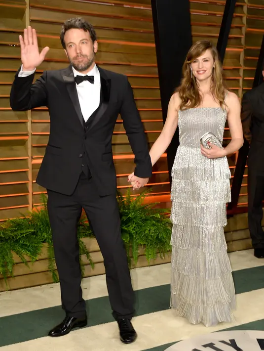 Dilansir dari Aceshowbiz (19/05/16), kabarnya rumah tangga Ben dan Jennifer sudah diambang perceraian kembali rujuk. Ben langsung rujuk lagi dengan Jennifer. (AFP/Bintang.com)