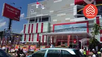 Pusat perbelanjaan yang berlokasi di di Jalan Dewi Sartika, Pancoran Mas, Depok ini hadir sebagai destinasi belanja keluarga yang nyaman.