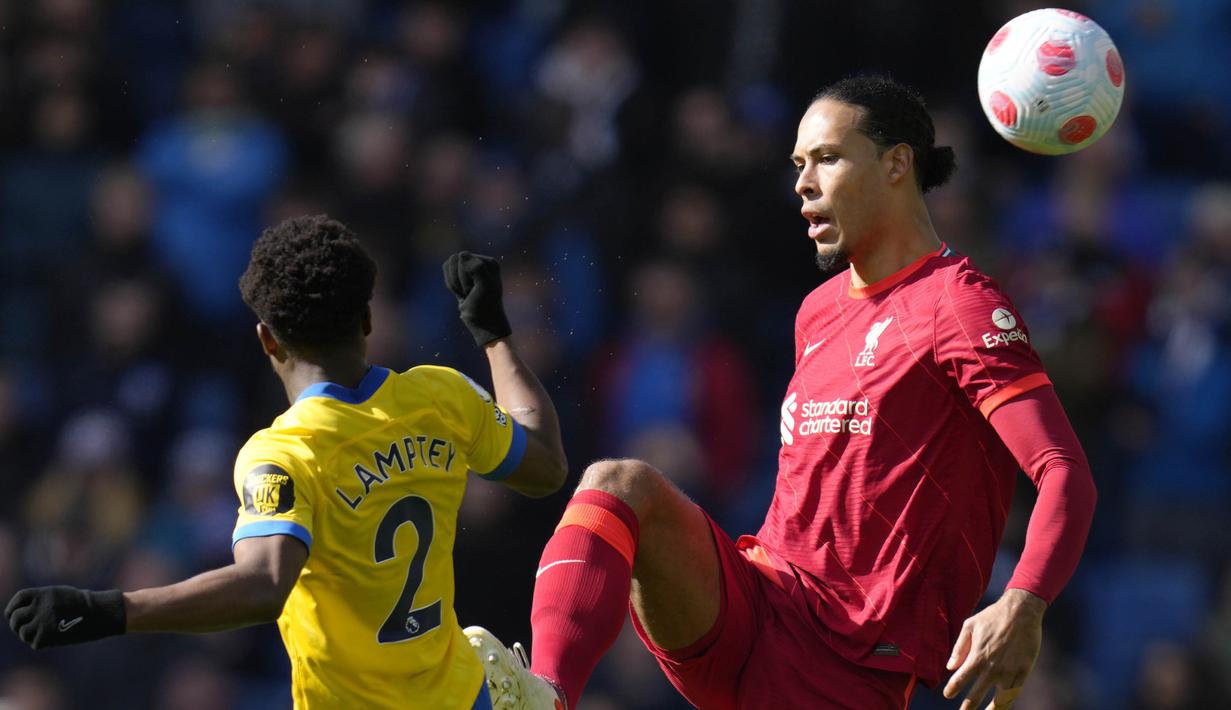 Liverpool pun menjadi tim kedua yang sudah mencapai 2000 gol di Premier League. Tim pertama adalah Manchester United yang saat ini telah mencapai 2173 gol. (AP/Kirsty Wigglesworth)