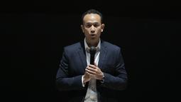 Direktur Utama IBL, Junas Miradiarsyah, memberikan sambutan saat konferensi pers pembukaan musim IBL GoPay 2026 di kawasan Senayan, Jakarta, Selasa (6/1/2026). (Bola.com/M Iqbal Ichsan)