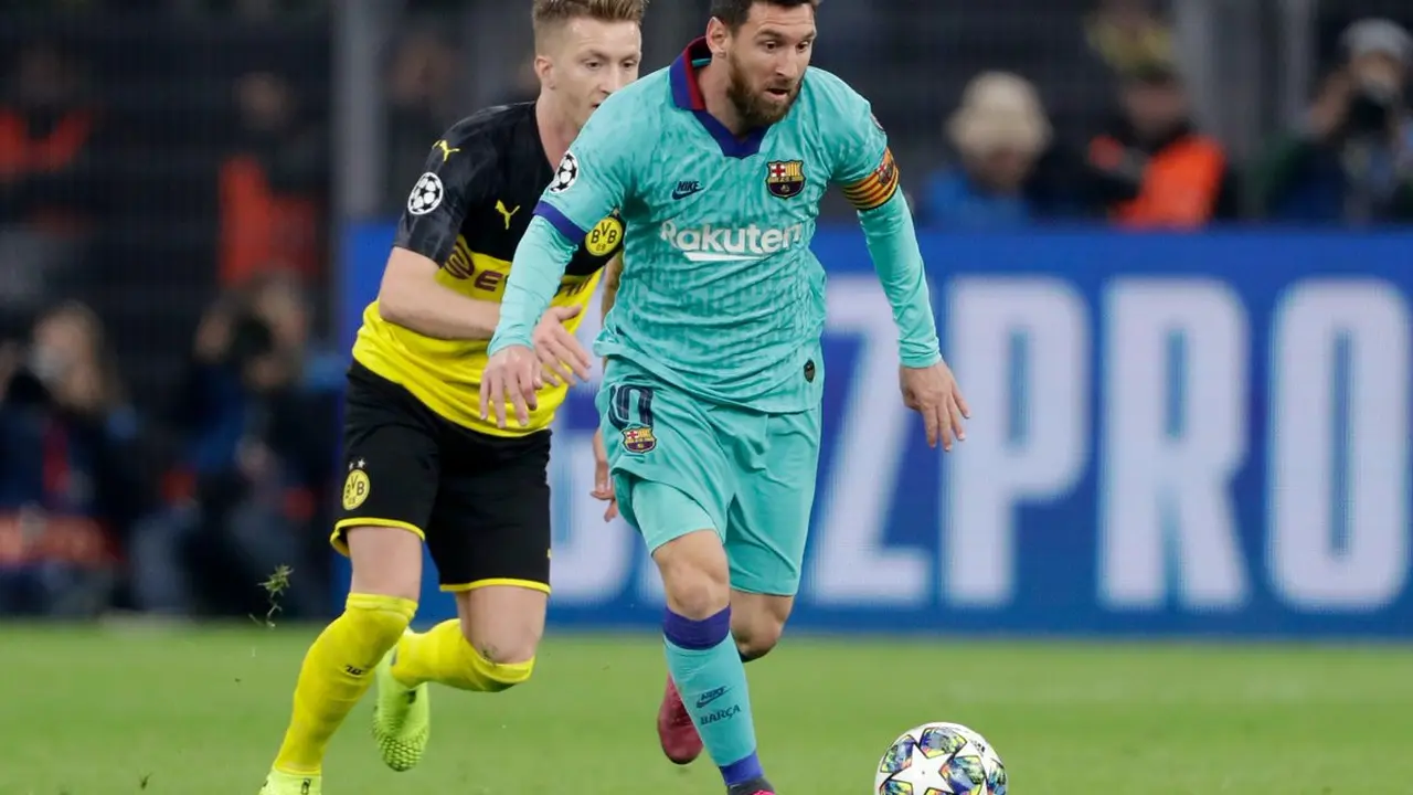 Borussia Dortmund v Barcelona