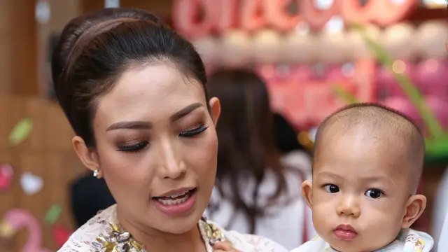 [Bintang] Ayu Dewi