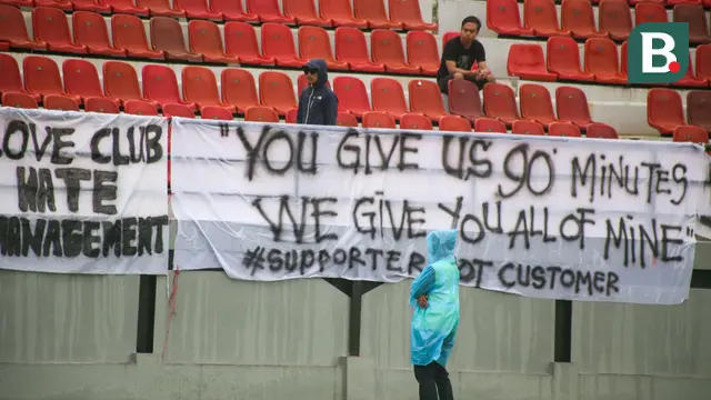 Pembukaan BRI Liga 1 2023/2024 antara Bali United melawan PSS Sleman di Stadion Kapten I Wayan Dipta, Gianyar, Sabtu (1/7/2023) sore WIB.