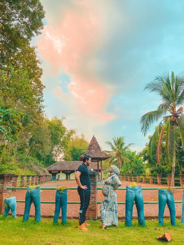 Momen Babymoon 6 Seleb Tanah Air Saat Era New Normal
