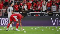 PSSI Kena Denda FIFA Sampai Rp1 Miliar: Buntut Pelemparan oleh Suporter saat Timnas Indonesia Vs Irak di R4 Kualifikasi Piala Dunia 2026