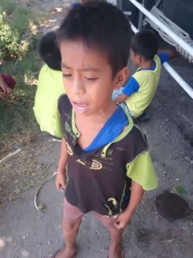 Suara Bocah Cowok Ini Bikin Kagum Netizen, Kamu Bakal Nge-Fans!