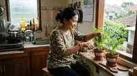 6 Cara Menanam Wortel dari Bagian Atas yang Biasanya Dibuang, Mudah dan Praktis