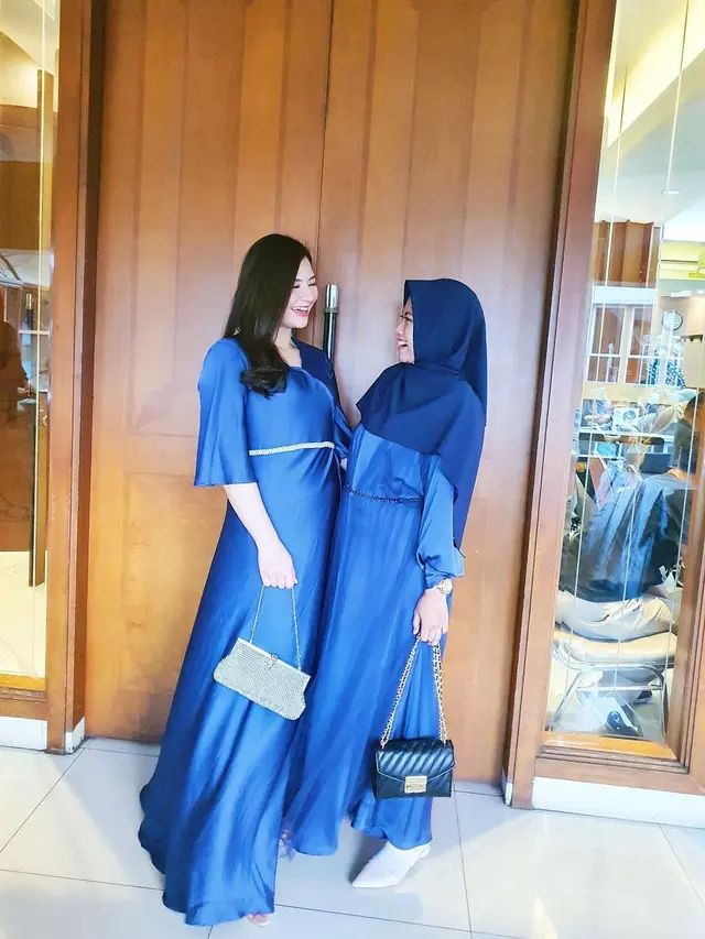 5 Potret Baby Bump Eriska Rein di Kehamilan Kedua, Masih Sering Disebut Bak ABG