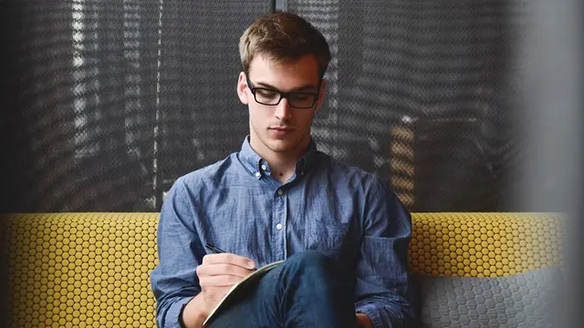 Kepikiran untuk Menjadi Freelancer? Pertimbangkan Hal-Hal Berikut!