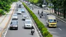 Arus lalu lintas di kawasan Jenderal Sudirman, Jakarta, Jumat (15/4). Dishub DKI memperpanjang uji coba penghapusan 3 in 1 selama empat minggu atau hingga Sabtu 14 Mei 2016 mendatang (Liputan6.com/Yoppy Renato)
