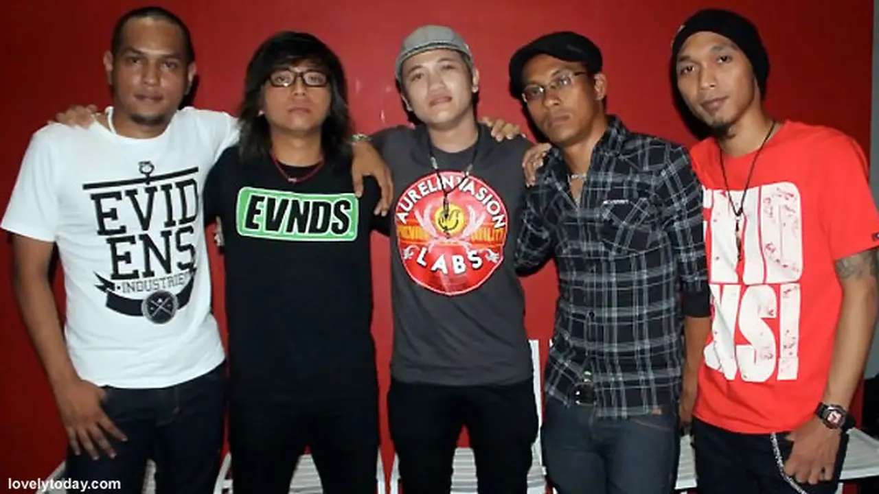 cakra-band-130109b.jpg
