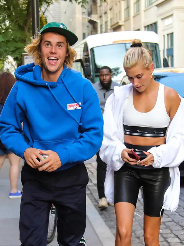 [Bintang] Hailey Baldwin - Justin Bieber