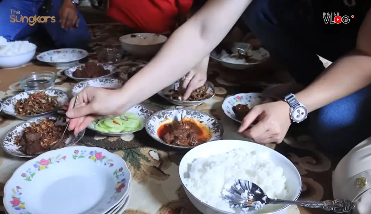 [Youtube/The Sungkars]