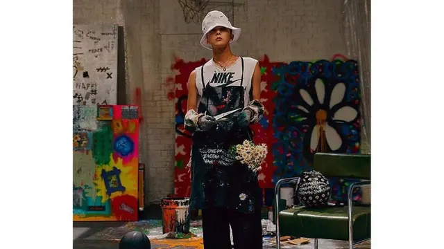 G-Dragon Pamer Sepatu Hasil Kolaborasi dengan Nike, Desainnya Maskulin tapi Manis