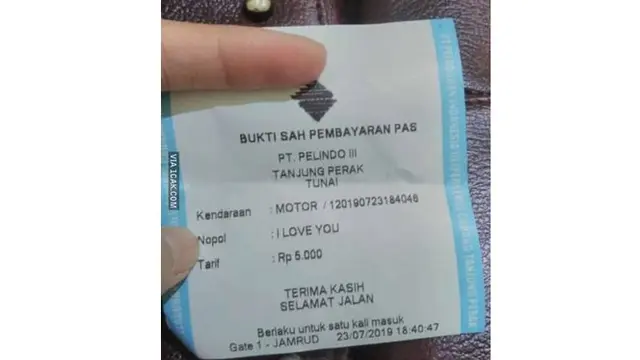 6 Tulisan di Karcis Parkir Kendaraan Ini Bikin Geleng Kepala