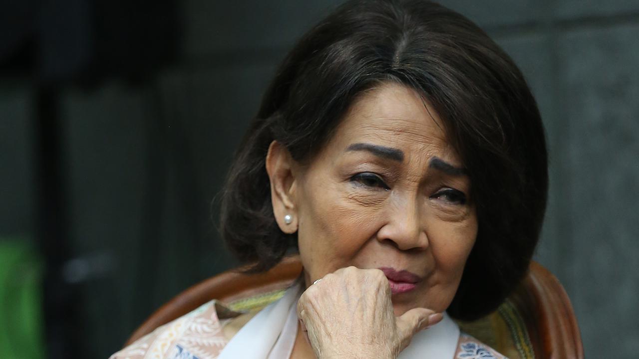 [Bintang] Aura Kecantikan Rima Melati Terpancar Meski Di Usia Senja