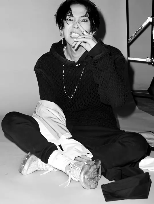 "Aku sudah lama menjadi penggemar GD, jadi liburan ke Jeju kali ini, aku akan pergi ke cafe miliknya terlebih dahulu," ujar seorang penggemar yang diwawancara oleh Seoul Finance. (Foto: instagram.com/xxxibgdrgn)