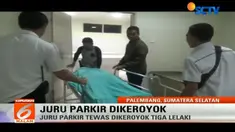  Juru parkir ini terjatuh setelah salah seorang pengeroyok menikam dengan gunting.