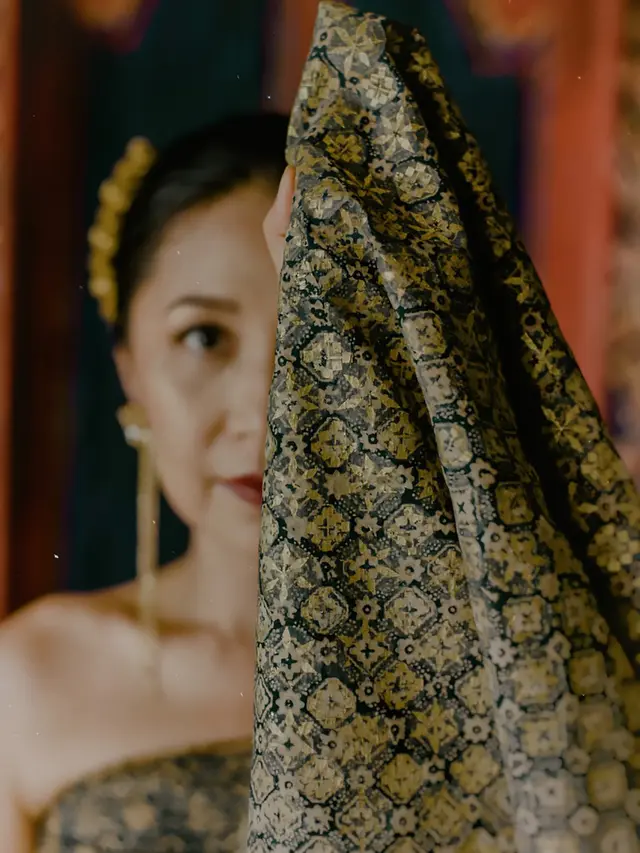 Melestarikan Warisan Budaya Nusantara melalui Pameran Seni Rakyat Memuliakan Wastra