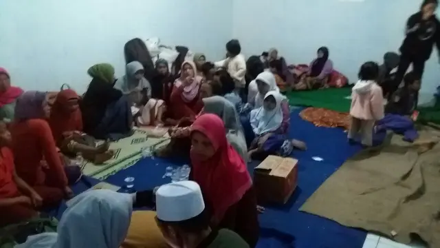 Warga Berhamburan Digoncang Gempa Susulan Banjarnegara, 3 Orang Terluka