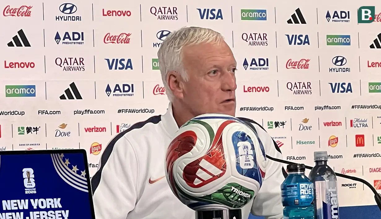 Didier Deschamps berbicara dalam konferensi pers resmi jelang laga Prancis melawan Swedia pada babak 32 besar Piala Dunia 2026 di New York New Jersey, Amerika Serikat, Senin (29/6/2026). Pelatih Timnas Prancis itu memaparkan kesiapan timnya menghadapi duel fase gugur saat menjawab pertanyaan awak media. (KLY Sports/Hery Kurniawan)
