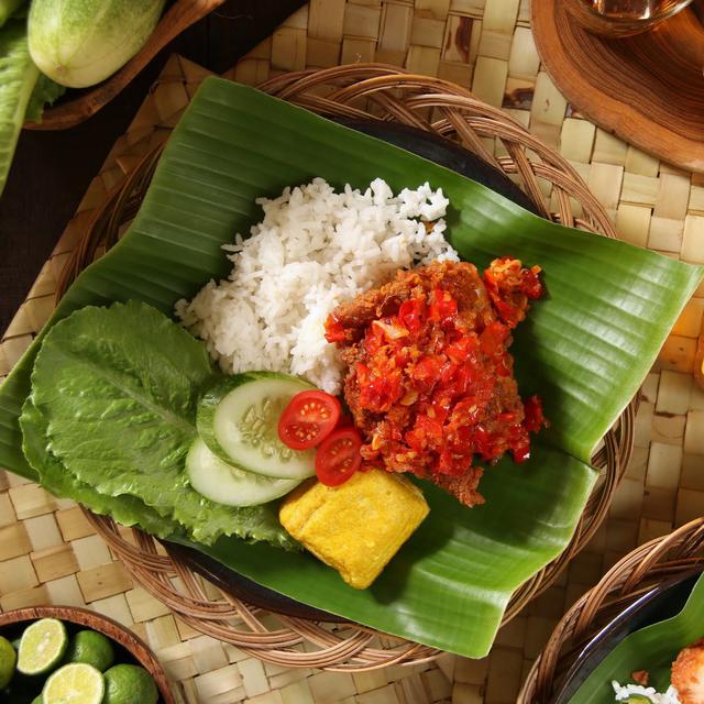 Ayam Geprek Mini: Pedasnya Bikin Nagih